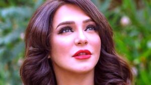 (سلاف فواخرجي).. نجمة متوجة على عروش قلوبنا، رغم أنف قرار النقابة!