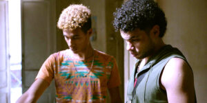 (عائشة لا تستطيع الطيران) يحجز مكانه بمهرجان (كان) السينمائي الدولي