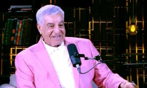 (زاهي حواس) يكشف أسرارا جديدة عن حياته، ورحلته في عالم الآثار