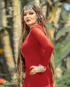 هند الصنعاني تكتب: الديفا (سميرة سعيد).. أيقونة الفن العربي