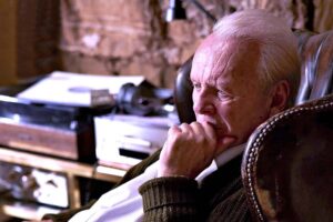 حنان أبوالضياء تكتب: (أنتوني هوبكنز)، الرجل الثمانيني الذي يعاني من فقدان الذاكرة (52)