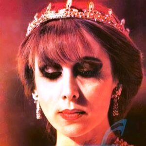 قصة الفدائيين الثلاثة الذين استشهدوا، ولحن لهم (زياد الرحباني) أغنية (وحدن)