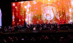 (الأوركسترا الحضرمية) تحيي حفلًا موسيقيًا عالمي الروح في جدة