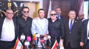 (راغب علامة) يطوي صفحة خلافة مع (مصطفى كامل نقيب الموسيقيين المصريين