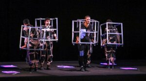 محمود عطية يكتب: (مسرح العبث).. ليس (الفن) عرضًا طارئًا!