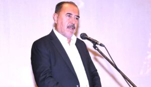 العراق تأبن الرائدة المسرحية (إقبال نعيم) على قاعة السينما في مسرح الرشيد