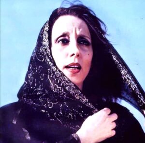 قصة الفدائيين الثلاثة الذين استشهدوا، ولحن لهم (زياد الرحباني) أغنية (وحدن)