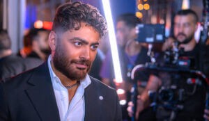 نفاذ تذاكر حفل (تامر حسني) في البحرين  فور طرحها والسر في الجمهور!