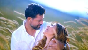 (وقت الحب) لـ (كارول سماحة) يعيدنا إلى أجواء رومانسية السبعينات