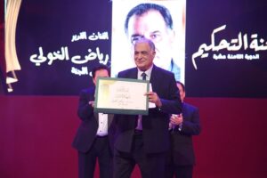 جوائز الدورة الـ 18 لـ (المهرجان القومي للمسرح) تنتصر لنجوم الظل على مشاهير الفن