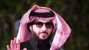 منى عشماوي تكتب: أيتام (تركي آل شيخ) بعد موسم الرياض!