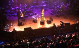 الليلة تلتقي (نجوى كرم) بجمهورها في مهرجان قرطاج الدولي بتونس