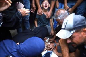 في غزة: قتل (الصحفيين) على الهواء مباشرة!