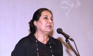 العراق تأبن الرائدة المسرحية (إقبال نعيم) على قاعة السينما في مسرح الرشيد