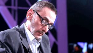 محمد الروبي يكتب عن: (زياد الرحباني) والمسرح حين تصبح الخشبة مرآة للناس والسلطة