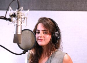 المطربة المصرية السعودية (كنزي تركي) تعودة إلى الساحة الغنائية بقوة