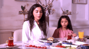 (أمي).. مسلسل سعودي يصرخ في وجه النسيان بجودة بصرية عالية!