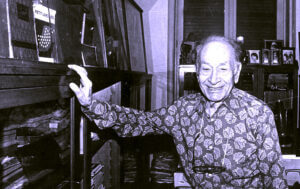 (جمال إسماعيل).. أجاد تجسيد كل الأدوار والحمامة أدخلته الفن رغم اعتراض أسرته (1/2)