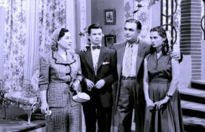 (أمهات السينما).. قناديل أضئن الشاشة الفضية رغم سلبيات وانحراف بعضهن (2/2)