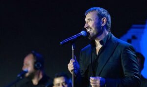 مهرجان (العلمين): حفلات الغرض منها نفخ جيوب المطربيين بالمال وليس أكثر من هذا؟!