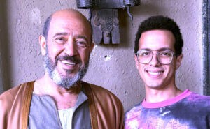 (أشرف عبدالباقي) يغير اسم مسلسله (ولد وبنت وشايب) لتشابهه مع سهرة تليفزيونية