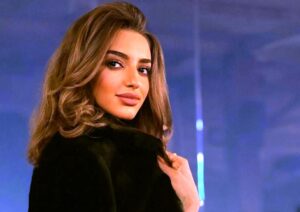 (عصام حجاوي): (صراع الأجيال) أول كوميديا نسائية سعودية، ويعرض الفجوة بين الأجيال