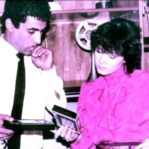 الفن كان وراء بداية ونهاية قص حب وزواج (أحمد زكي)، و(هالة فؤاد)