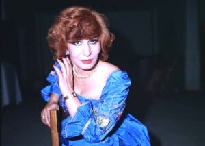 في ذكرى رحيلها الـ 42 نكشف أسرار عن (فايزة أحمد) وزواجها من رجل يبيع أولاده!