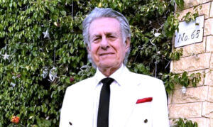 المايسترو (سليم سحاب): يطمئن جمهوره على صحته قائلا: (أنا بخير، وشكرا لوزير الثقافة)