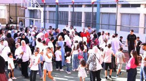 (محمد فضل شاكر) يسعد أطفال (جمعية رعاية اليتيم) بصوته