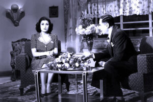 (عقيلة راتب).. أبهرتنا في (القاهرة 30) وأمتعتنا في (لاتطفئ الشمس)، وسحرتنا في (زقاق المدق)