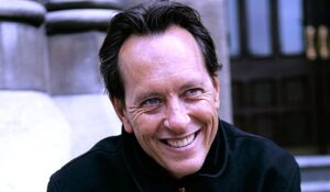 محمد الروبي يكتب: رحلة مع حكايات (ريتشارد إي جرانت)