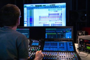 المونتير (أحمد حافظ) يطلق مشروعاً جديداً STORY STUDIO