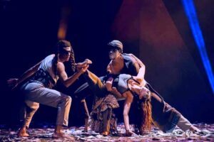 ناصر العزبي يكتب: عن قرار إلغاء فرقة (فرسان الشرق للتراث) !