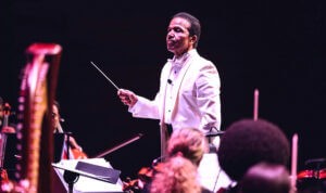 بعد مشاركتها لعمر خيرت (أوركسترا البحرين الفيلهارمونية) تستأنف نشاطها في شهر أكتوبر القادم