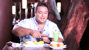 (مراد مكرم) يكشف عن كواليس أبرز أعماله الفنية والتلفزيونية