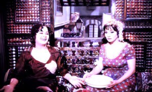 (عقيلة راتب).. أبهرتنا في (القاهرة 30) وأمتعتنا في (لاتطفئ الشمس)، وسحرتنا في (زقاق المدق)