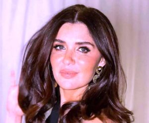 (غادة عادل).. أجمل وجه على شاشة السينما وتكريم من مهرجان الغردقة لسينما الشباب