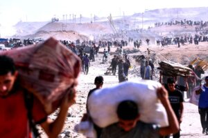 (آنا كسباريان).. صوت أمريكا الحر!