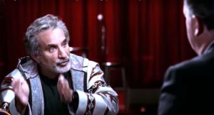 (باسم يوسف): أكبر خطأ ارتكبه في حياتي ، أني علّمت والدتي كيفية الدخول إلى موقع (يوتيوب) !