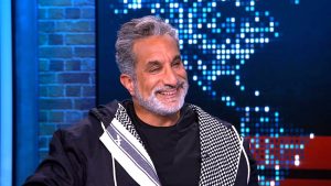 (باسم يوسف).. لماذا كل هذا الخوف من عودته؟!