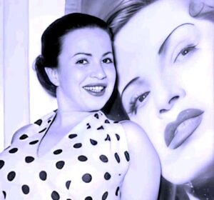 الفاتنة (هند رستم).. قليلا ما رأيناها تقوم بدور الأم في سنوات نجوميتها الأولى