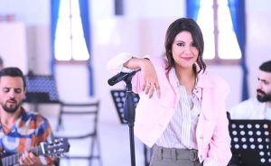 (ياسمين علي): انتظروني كمطربة شعبية في (تعالى تعالى)، وألبوم عمرو دياب خطفني