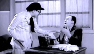 رسمي فتح الله يكتب: (الخواجة بيجو).. ممثل لعب بالبيضة والحجر