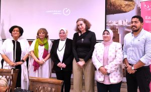 (مهرجان إيزيس الدولي لمسرح المرأة).. ما كل هذا البهاء