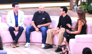 أبطال فيلم (السادة الأفاضل) في حلقة مليئة بالضحك واللعب والحكايات