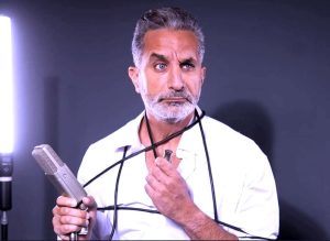 (باسم يوسف).. لماذا كل هذا الخوف من عودته؟!