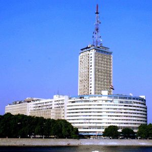 إبراهيم أبوذكري يكتب: حكايتي مع (الإعلام) وصناع الإعلام (24)