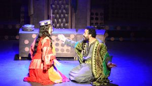 (مهرجان إيزيس الدولي لمسرح المرأة).. ما كل هذا البهاء