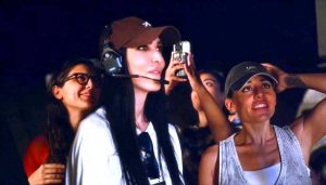 المطرب العالمي GIMS يقدم قصيدة بصرية عن لقاء الشرق والغرب في قلب الإمارات